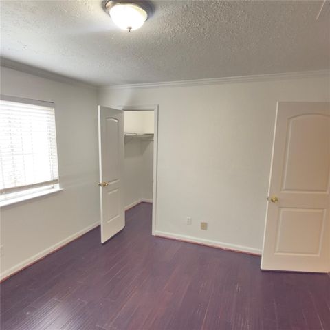 8719 Beau Monde Drive, Houston, TX 77099