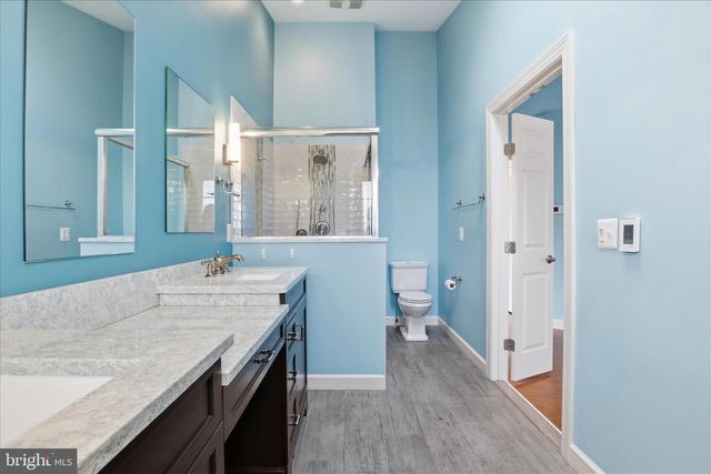 901 HARRISON CIR, Alexandria, VA 22304