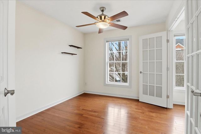 901 HARRISON CIR, Alexandria, VA 22304