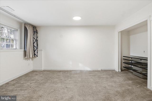 901 HARRISON CIR, Alexandria, VA 22304