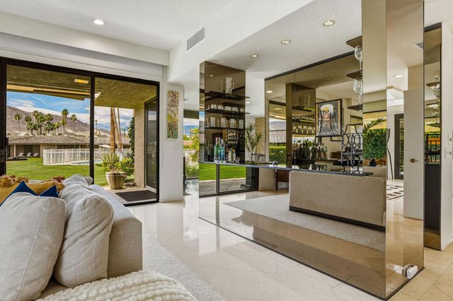 8 Barnard Court, Rancho Mirage, CA 92270