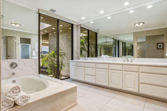 8 Barnard Court, Rancho Mirage, CA 92270