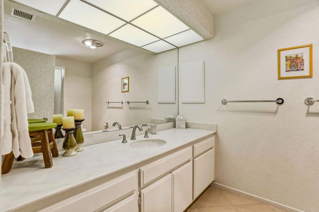 8 Barnard Court, Rancho Mirage, CA 92270