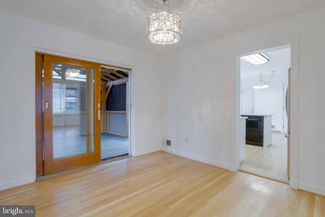 8122 TRURO CT, Springfield, VA 22152