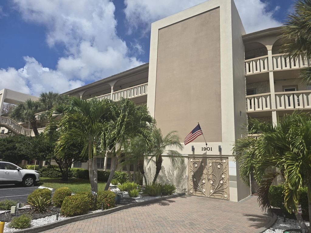 1901 Bermuda Circle M1, Coconut Creek, FL 33066