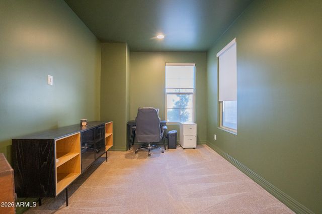 5033 N 81ST Avenue, Glendale, AZ 85303