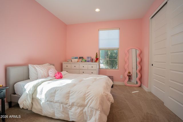 5033 N 81ST Avenue, Glendale, AZ 85303