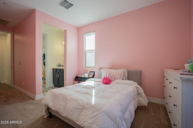 5033 N 81ST Avenue, Glendale, AZ 85303