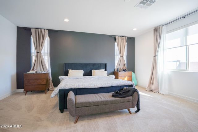 5033 N 81ST Avenue, Glendale, AZ 85303