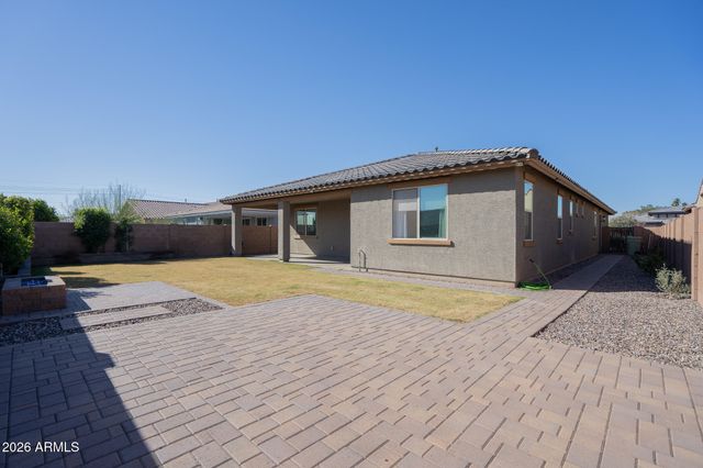 5033 N 81ST Avenue, Glendale, AZ 85303