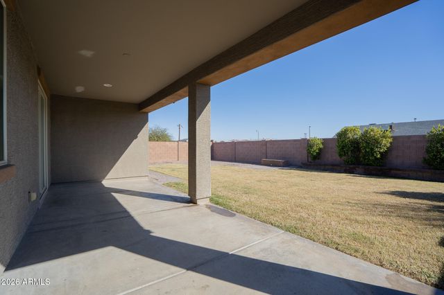 5033 N 81ST Avenue, Glendale, AZ 85303