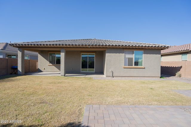 5033 N 81ST Avenue, Glendale, AZ 85303