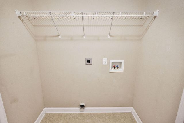 815 Sugar Plum Lane, Shalimar, FL 32579
