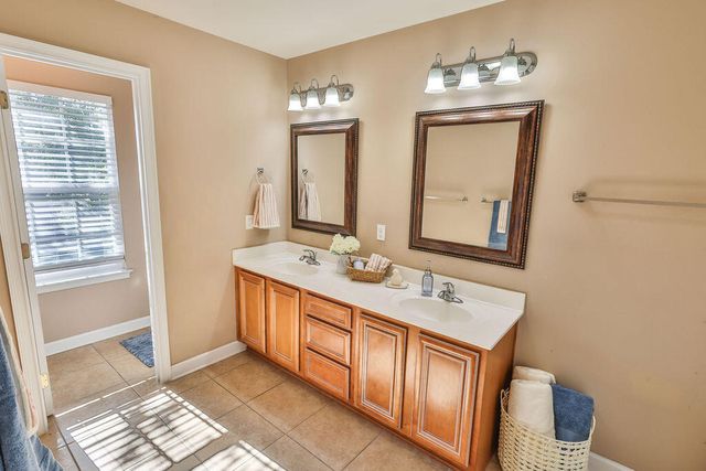 815 Sugar Plum Lane, Shalimar, FL 32579