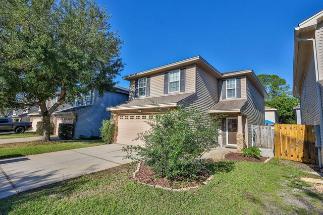 815 Sugar Plum Lane, Shalimar, FL 32579