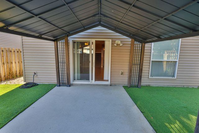 815 Sugar Plum Lane, Shalimar, FL 32579