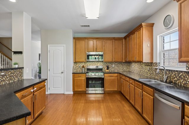 3344 Hickory Run, Nashville, TN 37211