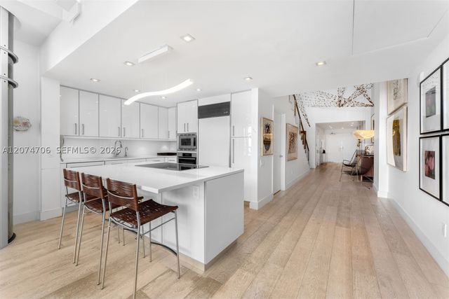 6899 Collins Ave 403, Miami Beach, FL 33141