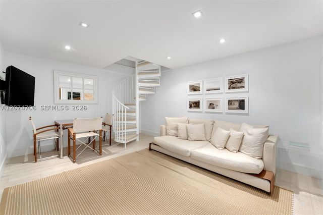 6899 Collins Ave 403, Miami Beach, FL 33141