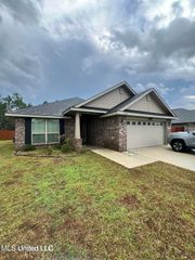 14706 Canal Loop, Gulfport, MS 39503