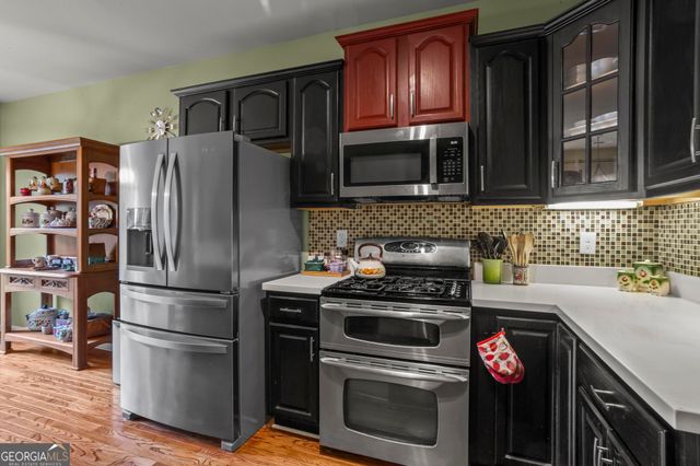 203 Glenhaven Way, Woodstock, GA 30188