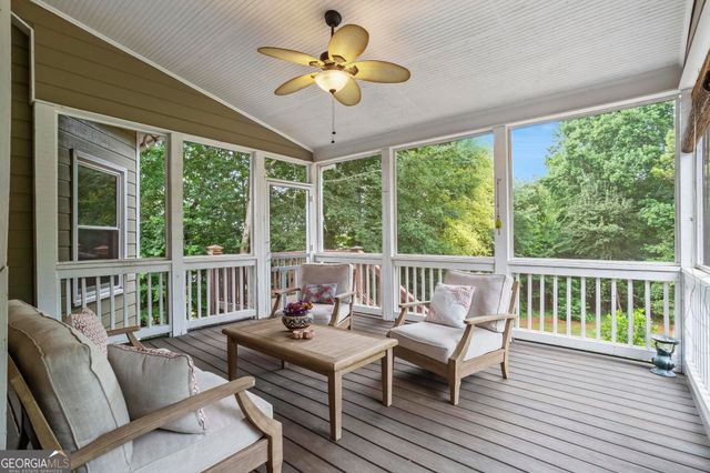 203 Glenhaven Way, Woodstock, GA 30188