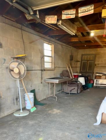 387 Crawford Road, Scottsboro, AL 35768