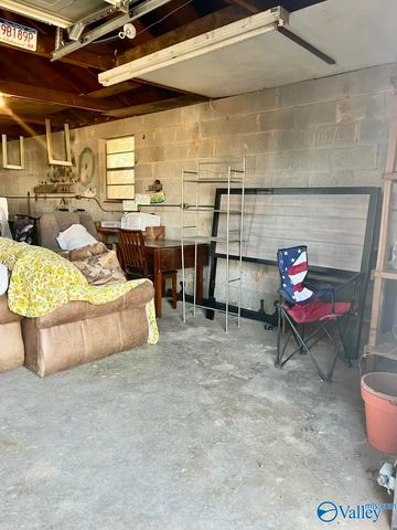 387 Crawford Road, Scottsboro, AL 35768