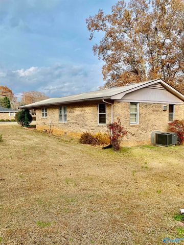 387 Crawford Road, Scottsboro, AL 35768