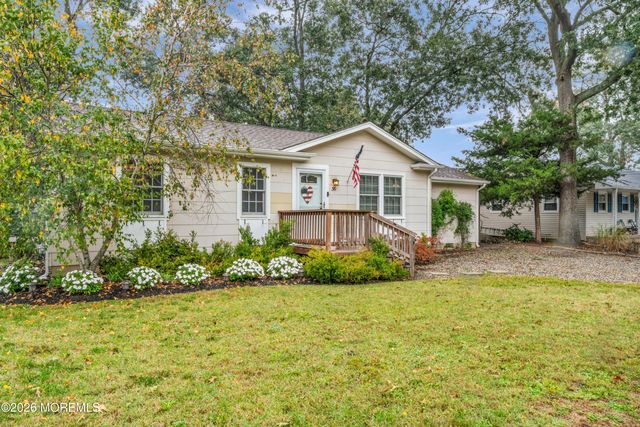 36 Saltspray Drive, Forked River, NJ 08731