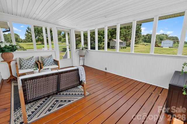 510 Mauneyville Road, Cherryville, NC 28021
