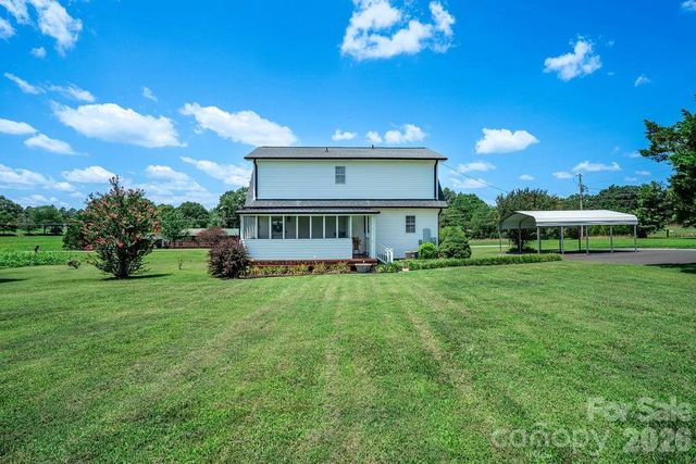 510 Mauneyville Road, Cherryville, NC 28021