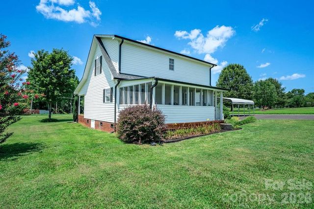 510 Mauneyville Road, Cherryville, NC 28021