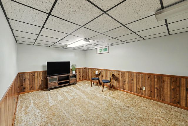 1317 Indian Rock Ln., Salina, KS 67401