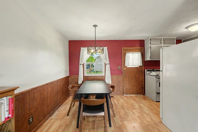 1317 Indian Rock Ln., Salina, KS 67401