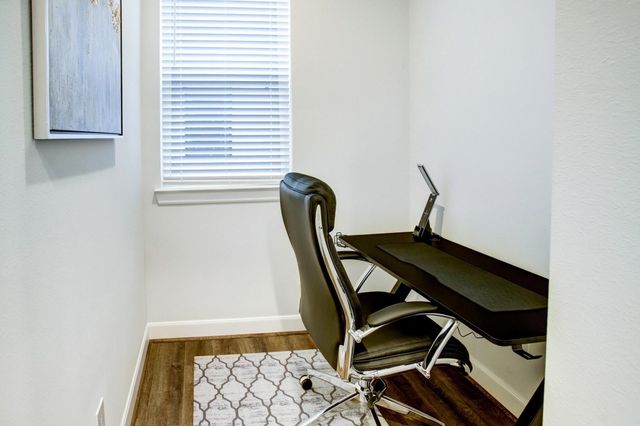 2804 Grand Fountains Drive C, Houston, TX 77054