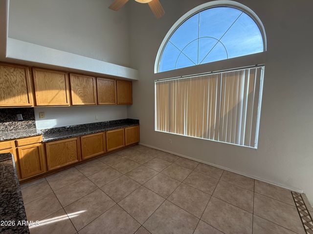 11037 W LANE Avenue, Glendale, AZ 85307