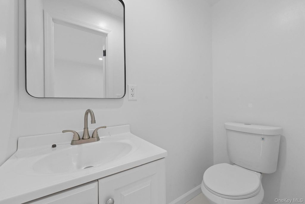 11464 204th Street, Saint Albans, NY 11412 — photo 5