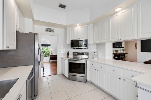 8317 Xanthus Lane, Wellington, FL 33414