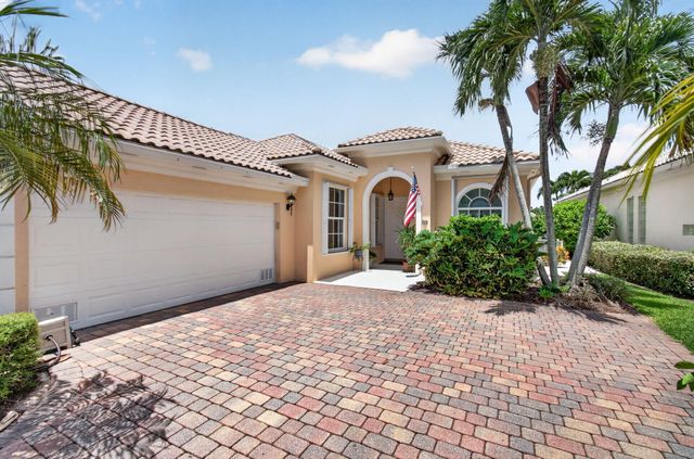 8317 Xanthus Lane, Wellington, FL 33414