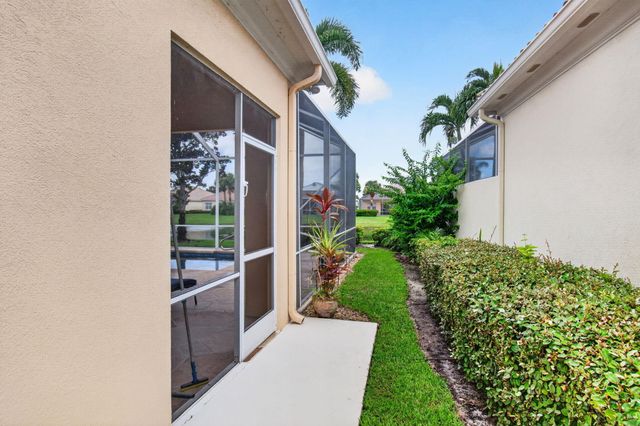 8317 Xanthus Lane, Wellington, FL 33414