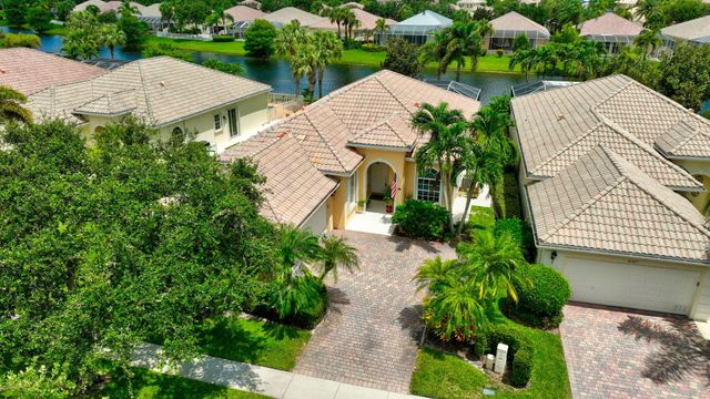 8317 Xanthus Lane, Wellington, FL 33414