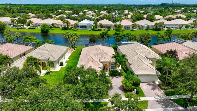8317 Xanthus Lane, Wellington, FL 33414