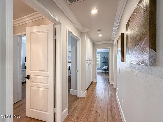 1795 Red Robin Place, Newbury Park, CA 91320