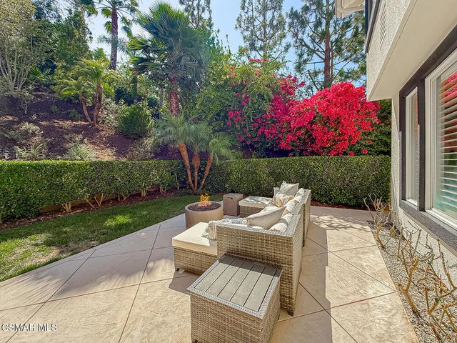 1795 Red Robin Place, Newbury Park, CA 91320