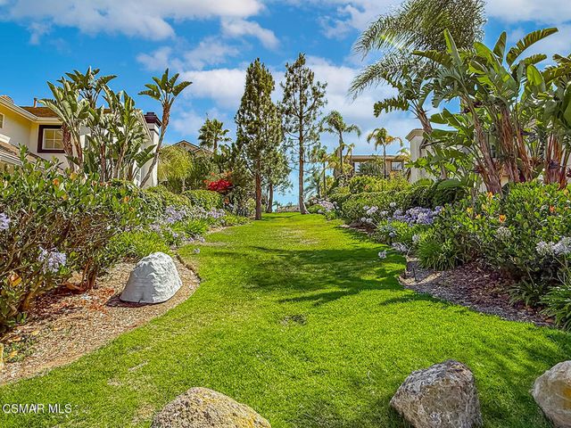 1795 Red Robin Place, Newbury Park, CA 91320