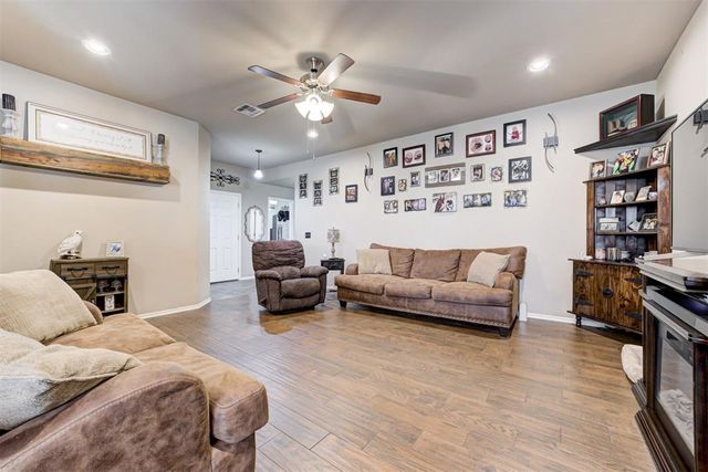 11825 NW 130th Street, Piedmont, OK 73078