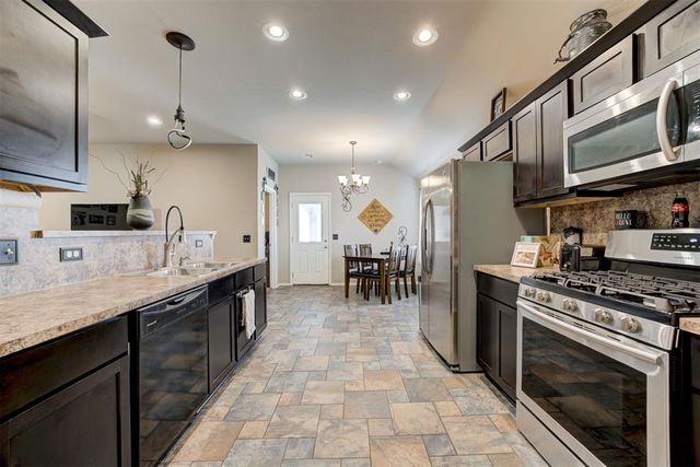 11825 NW 130th Street, Piedmont, OK 73078