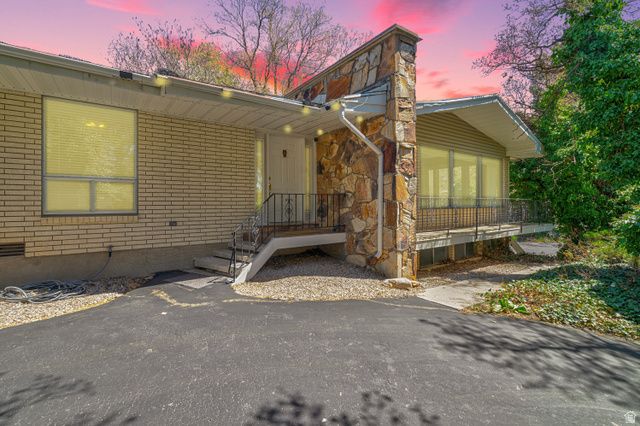 2342 E COMBE RD, Uintah, UT 84403