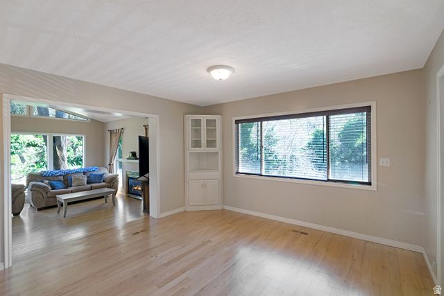 2342 E COMBE RD, Uintah, UT 84403
